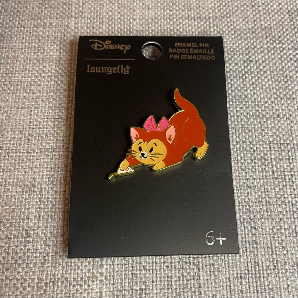Loungefly Disney Alice in Wonderland Dinah Enamel Pin